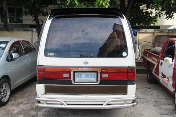 ขายรถตู้นิสสันแออแวน e24 bd 30