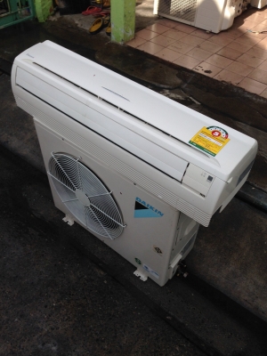 **** ขายแอร์ DAIKIN 18000 BTU สภาพสวย ****