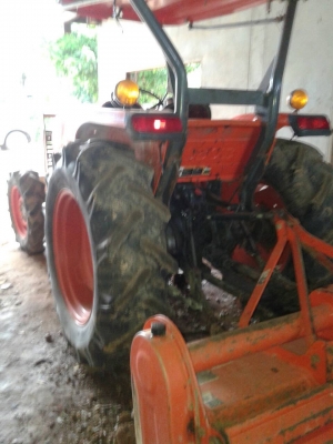 KUBOTA L4708 ใบดัน หาง6 ชั่วโมงเยอะหน่อยครับ จอบหมุนไม่มีนะครับ