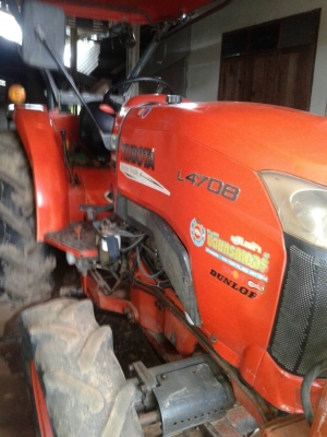 KUBOTA L4708 ใบดัน หาง6 ชั่วโมงเยอะหน่อยครับ จอบหมุนไม่มีนะครับ