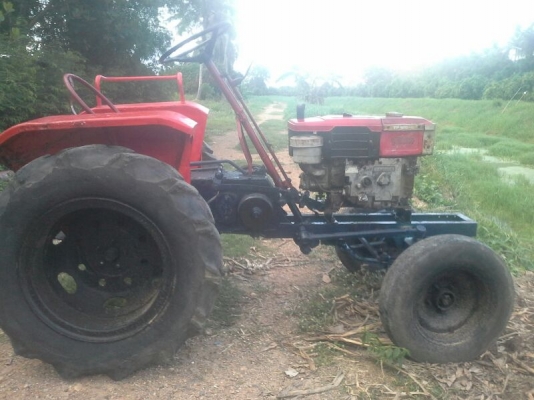 รถไถนั่งขับ