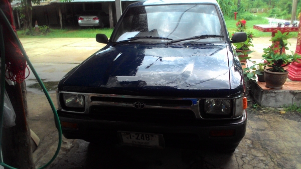 ขายรถโตโยต้า รถสี่ประตูของหลวง ทะเบียนพร้อมโอน ราคาถูก