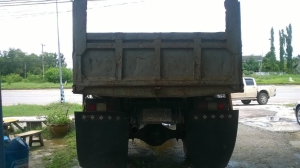 ขาย 6 ล้อดั้มหัวยาว คัสซีสวยตลอดเส้น เครื่อง 6BF1 185 แรงม้า เฟืองท้ายใหญ่ เบรคทิฟฟี่ มีแอร์ พาวเวอร์ ทะเบียนพร้อมโอนครับ