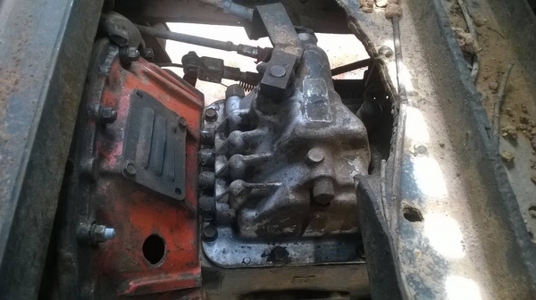 ขาย 6 ล้อดั้ม NPR คัสซีสวยตลอดเส้น เครื่อง 4BD1 115 แรงม้า เกียร์ร็อคเสื้อลาย F หน้า-หลัง พวงมาลัยพาวเวอร์ ทะเบียนพร้อมโอนครับ