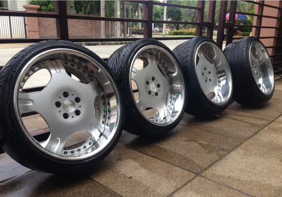 ล้อ Leonhart Dirit ขอบ20 พร้อมยาง ลึกสุดตาราง ล้อ Leonhart Dirit ขอบ20 พร้อมยาง ลึกสุดตาราง