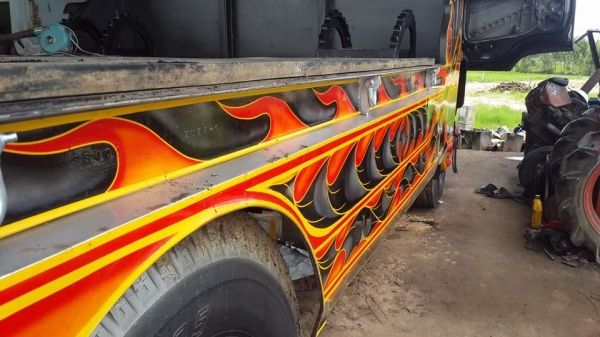 ขาย10ล้อ1เพลา เดก้า195 ยูรโร1แชชซีสวย หางกระบอกไฮดรอลิกซ์ ลากรถเกี่ยวข้าว เครื่องดี พ.เพาเวอร์ เบรคทิ๊ฟฟี่