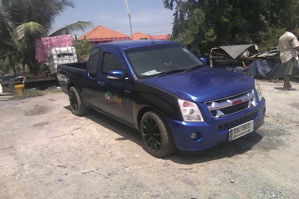 ISUZU D - max โกลด์ซีรีส์ ปี 2008