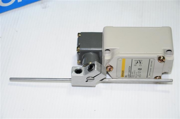 ขาย ลิมิตสวิทย์ ยี่ห้อ OMRON รุ่น WLCL-2 MADE IN JAPAN ขาย ลิมิตสวิทย์ ยี่ห้อ OMRON รุ่น WLCL-2 MADE IN JAPAN