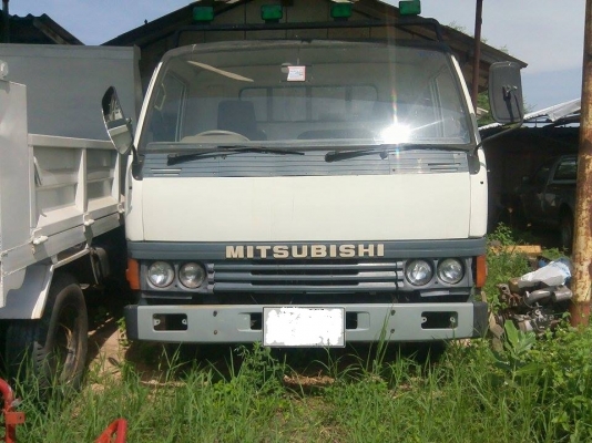 รถบรรทุก6ล้อกลาง MITSUBICHI canter 100 แรง กระบะเหล็ก ทะเบียนเต็ม