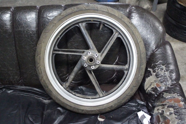 ขาย ล้อแม็ก 6ก้าน 3.50x17 ขาย2500