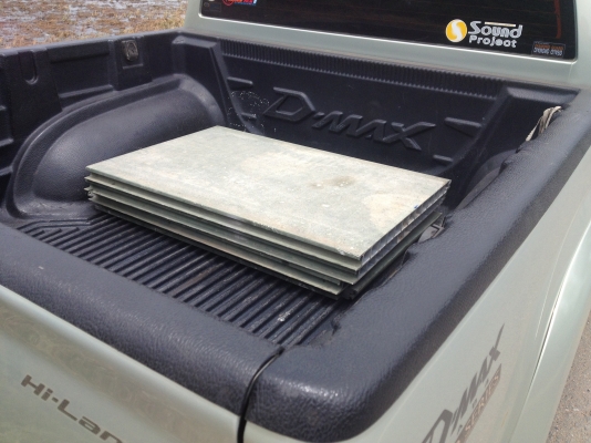 แผ่นโล อลูมิเนียมรองขาเครน 60x60x4