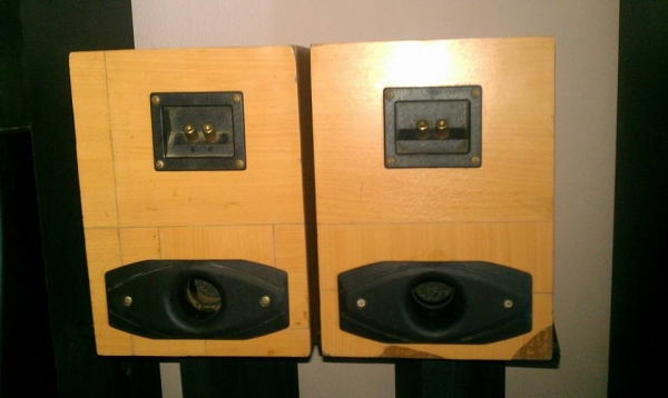 ขายลำโพงparadicm ดอก7นิ้ว2ทางของแตนาดา