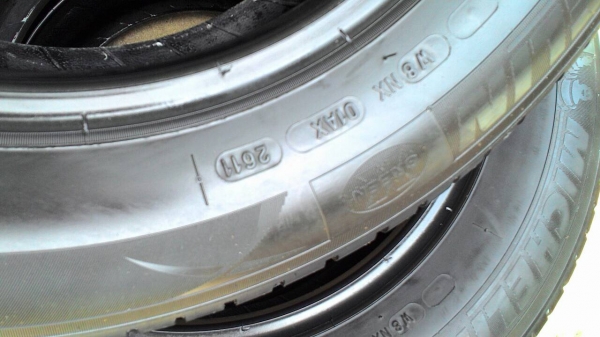 185/65R15 MICHELIN ENERGY XM2 tel.081-427-3941