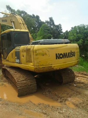 ขายรถแบคโฮ komatsu pc 200-7 สภาพพร้อมใช้เอกสารเล่มทะเบียน ขายรถแบคโฮ komatsu pc 200-7 สภาพพร้อมใช้เอกสารเล่มทะเบียน