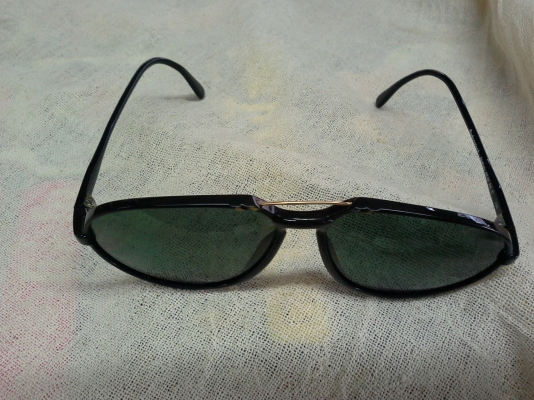 แว่นตาเทพเจ้าของชาวเยอรมัน Rodenstock คานแว่นทองเค