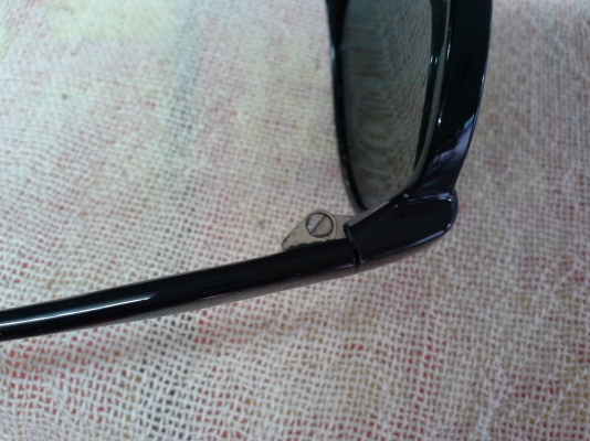 แว่นตาเทพเจ้าของชาวเยอรมัน Rodenstock คานแว่นทองเค