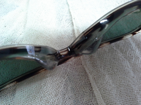 แว่นตาคลาสสิค VALENTINO made in Italy