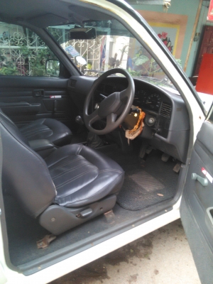 ขายรถบ้านๆไมตี้เอ๊กแค๊ปพร้อมใช้พร้อมโอนภาษีเต๊มรถจอดบ้านไผ่ราคา98000