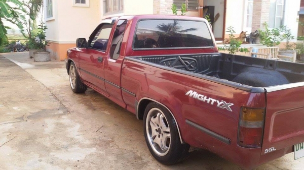 ไมตี้เอ๊กซ์ แค๊ป ไมตี้เอ๊กซ์ แค๊ป