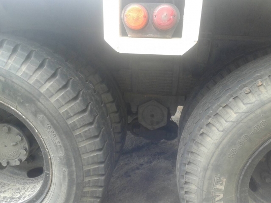 NISSANสิบล้อสองเพลา เครน5ตัน5ปลอก ทะเบียนพร้อม