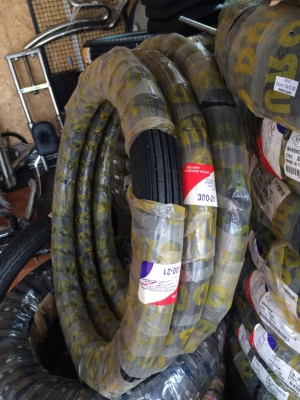 จำหน่ายยางDuro Classic ลายฟันเลือย 4000 ขอบ21 ลายตรง 2500