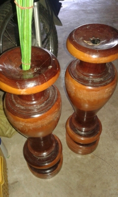 แจกันกลึงไม้มะค่า