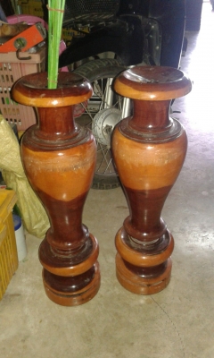 แจกันกลึงไม้มะค่า