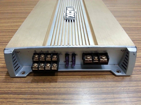 แอมป์ 4 แชลแนล ADX