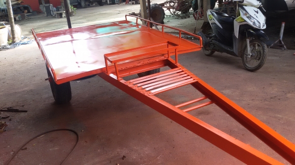 ขายครับสาลีทูบเหล็กพื้นเหล็กราคา9500บาทโทร0813655997อำพร พาเจริญ อยู่ อ คลองขลุง จ กำแพงเพชร ราคานี้ยังต่อลองได้อีกนะครับ