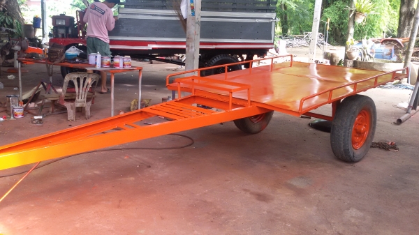 ขายครับสาลีทูบเหล็กพื้นเหล็กราคา9500บาทโทร0813655997อำพร พาเจริญ อยู่ อ คลองขลุง จ กำแพงเพชร ราคานี้ยังต่อลองได้อีกนะครับ