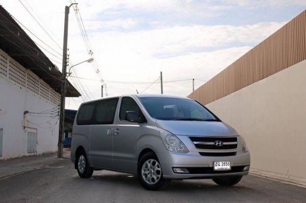 ขาย Hyundai H-1 2.5 ดีเซล ปี 2008