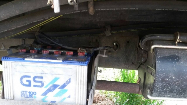 ขาย HINO KM545 เครื่อง117/4WD ยาว 5 เมตร ตัวสุดท้าย เครื่องดีคัซซีสวย กระบะเลส ยางดี6เส้น ทะเบียนเต็มเล่มพร้อมโอน ขาย HINO KM545 เครื่อง117/4WD ยาว 5 เมตร ตัวสุดท้าย เครื่องดีคัซซีสวย กระบะเลส ยางดี6เส้น ทะเบียนเต็มเล่มพร้อมโอน