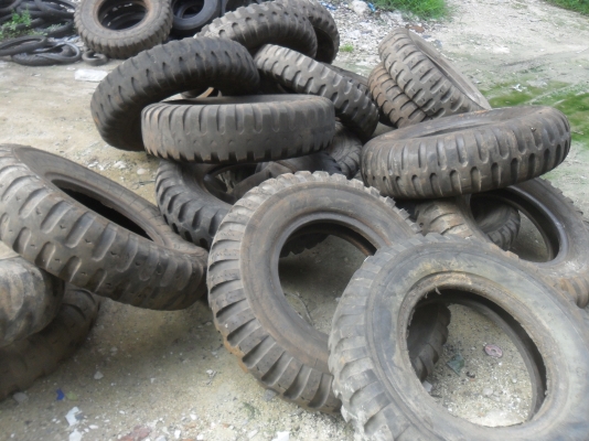 มาใหม่วันนี้ ยาง 9.00-20 ลายทหาร สวยๆ ราคา เส้นละ 1200 บาท