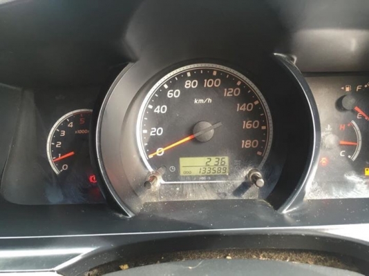 ขายรถตู้ดีเซล2.5ปี10เกียMTโทร0877758887 นางเบสท์รถตู้ท่าพระ