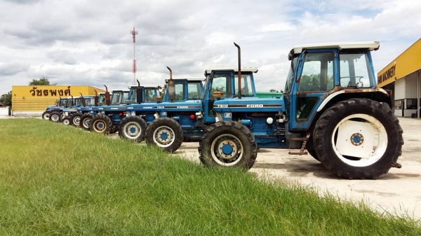 ฟอร์ด 7810