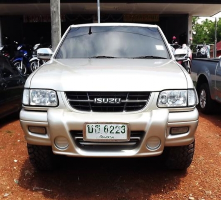 รถยนต์ ISUZU REDEO 4x4 ปี 43 สีน้ำตาล ราคาถูกๆ รถยนต์ ISUZU REDEO 4x4 ปี 43 สีน้ำตาล ราคาถูกๆ