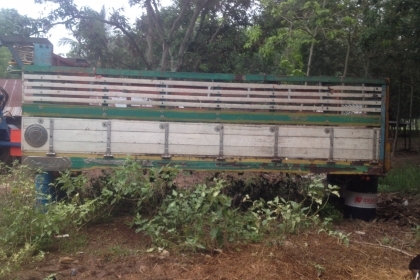 ขายกระบะสิบล้อ