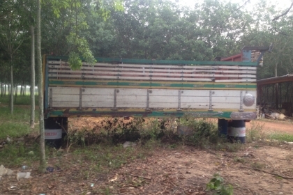 ขายกระบะสิบล้อ