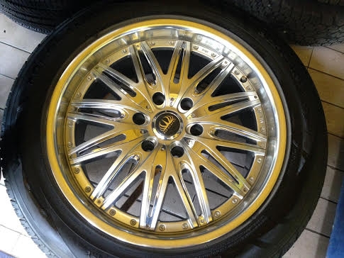 ล้อแม็กขอบ 20" VIP 6รู + ยาง 265/50-20 โยโก YOKOHAMA ล้อแม็กขอบ 20" VIP 6รู + ยาง 265/50-20 โยโก YOKOHAMA