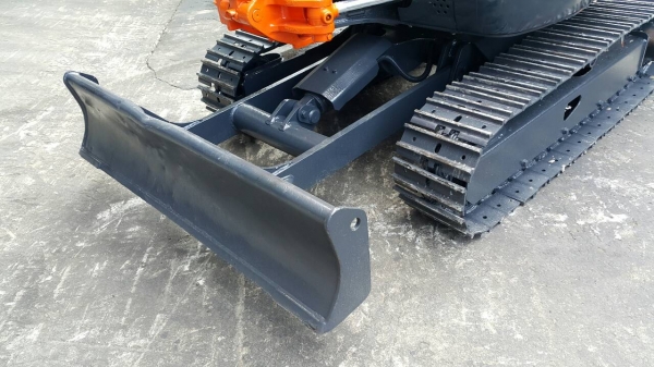 ขาย รถขุด HITACHI รุ่น ZX30U มือสองญี่ปุ่น แทร็กเหล็ก สลักแน่น คันนี้มีไลน์ ใส่หัวกระแทกได้ มือถือ/LINE ID : 0818753444 ขาย รถขุด HITACHI รุ่น ZX30U มือสองญี่ปุ่น แทร็กเหล็ก สลักแน่น คันนี้มีไลน์ ใส่หัวกระแทกได้ มือถือ/LINE ID : 0818753444