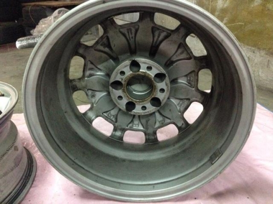 ล้อBENZ W210 7.5x16  ET41