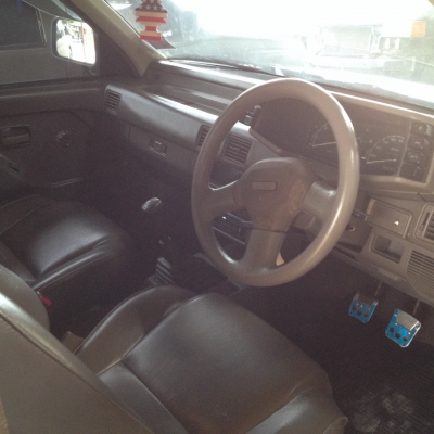 ขายปี 93 ไฟฟ้า เพาเวอร์ รถพร้อมใช้ ขับดี แอร์เย็นฉ่ำราคา 116,000 บาท ติดต่อ คุณเอ๋ โทร.092-6356419