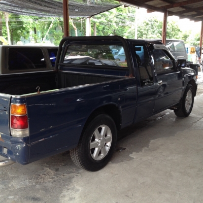 ขายปี 93 ไฟฟ้า เพาเวอร์ รถพร้อมใช้ ขับดี แอร์เย็นฉ่ำราคา 116,000 บาท ติดต่อ คุณเอ๋ โทร.092-6356419