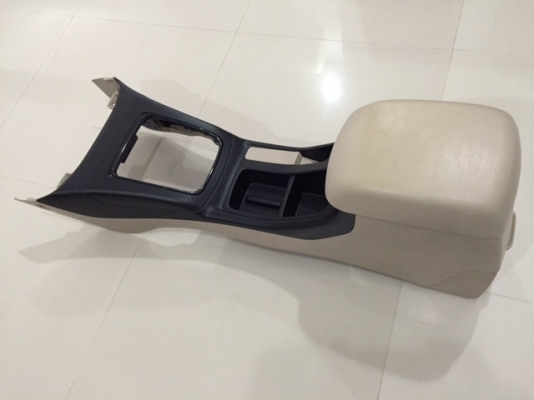 ขาย-อะหลั่ยเดิมวีโก้ สภาพสวยหลายรายการ เหมาราคาถูกๆครับ ไม่ได้ใช้แล้ว