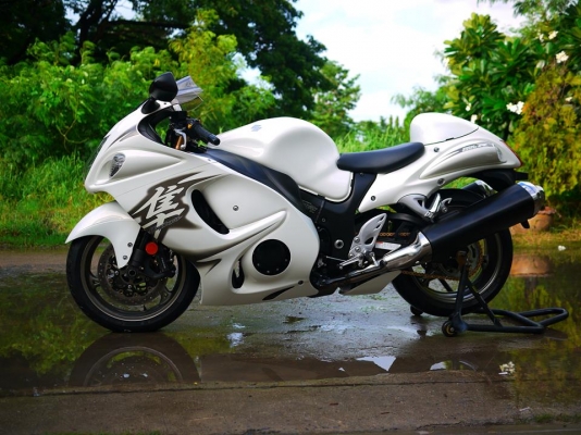ขาย Suzuki Hayabusa ปี 2011 พร้อมทะเบียนแท้ รถสวยมากได้ไปไม่ผิดหวัง