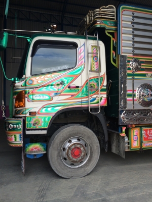 ฝากขายรถฮีโนเม็กก้า320/ปี50เนียมแม่ลูกดั้มสามเพลาอู่สสมบัต