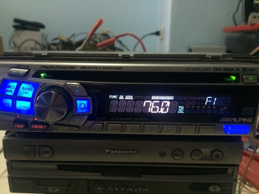 Alpine CDA-9804JS CD ปรีเอ้า1ชุด คุมกล่องCD สภาพสวย มือ2 ญี่ปุ่น