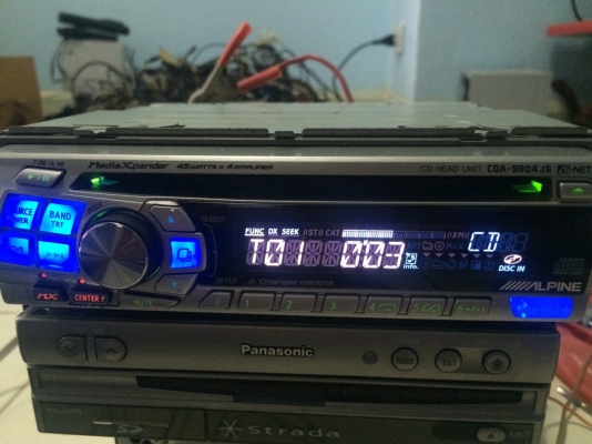 Alpine CDA-9804JS CD ปรีเอ้า1ชุด คุมกล่องCD สภาพสวย มือ2 ญี่ปุ่น