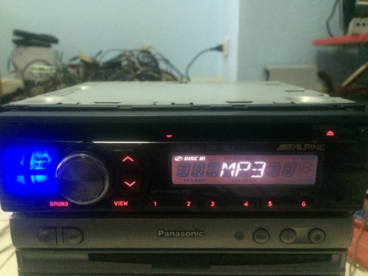 Alpine CDE-100J MP3 CD ไม่มีปรีเอ้า มีภาคขายในตัว มีAUX สภาพสวย มือ2 ญี่ปุ่น
