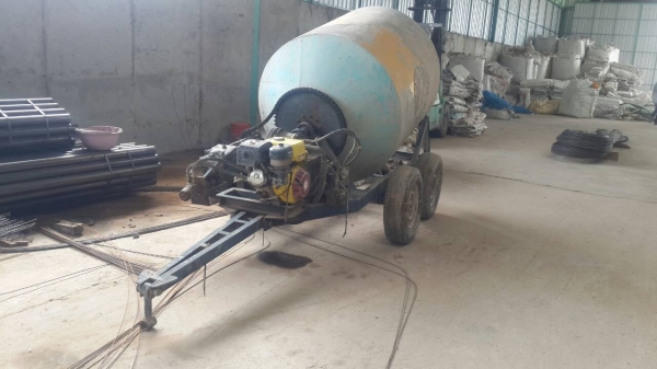 โม่ปูน รถลาก 1คิว